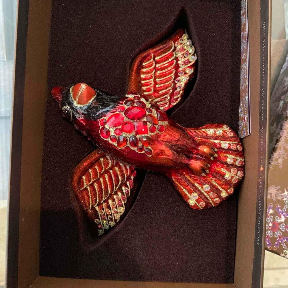 Jay Strongwater Red Cardinal Siam Ornament Swarokski with 10 inch stand.